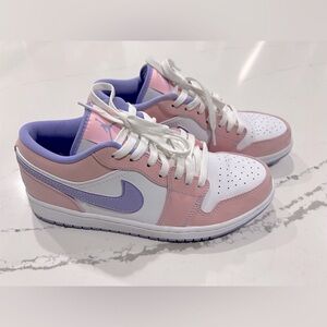 Jordan 1 Low SE- Artic Punch / Men